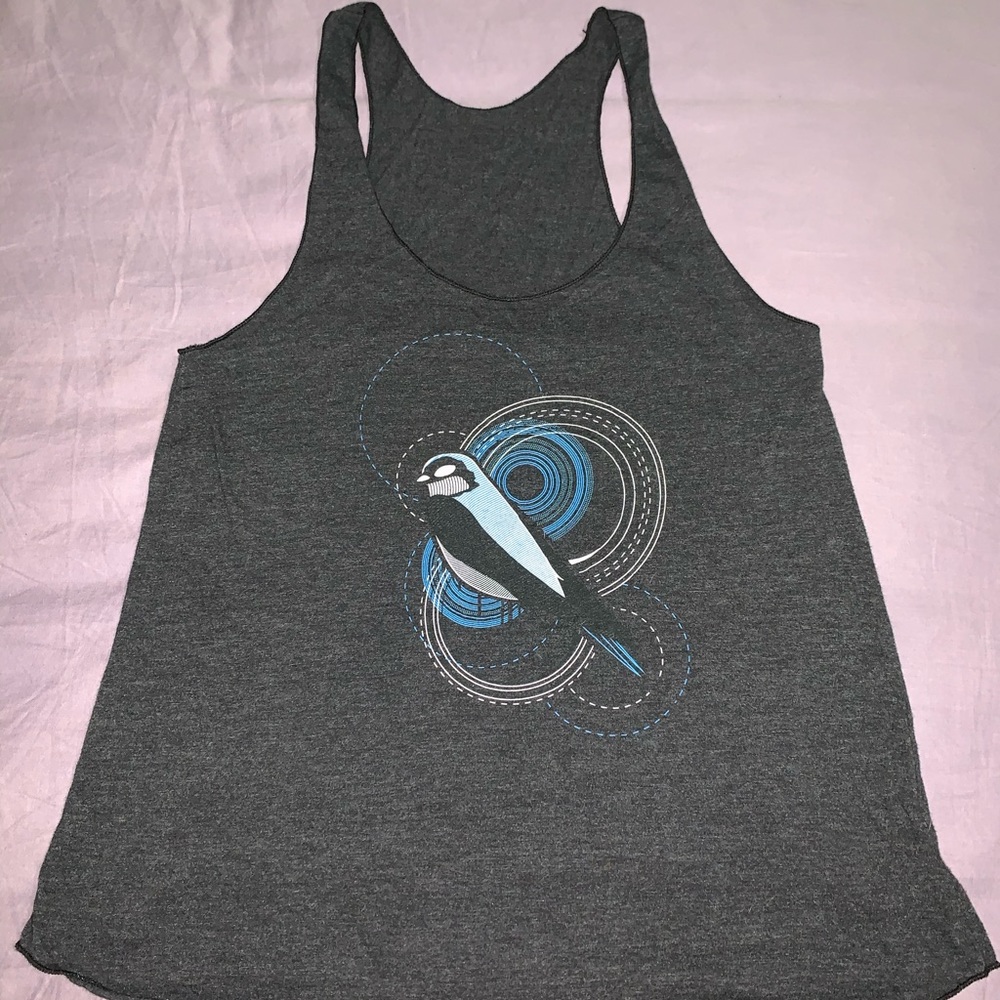 Bird design tank top
